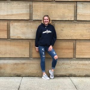 Meet your Posher, Maddie